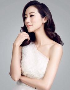 区桃演员,演绎人生百态，绽放舞台魅力